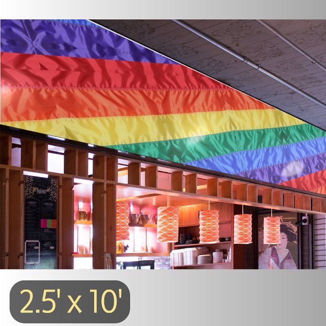 Regenbogenstreifen unter der Regenbogenflagge Gay  Banner (Von Creator hochgeladen)