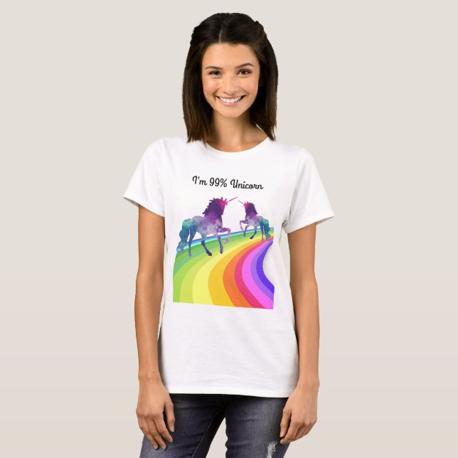 RegenbogenUnicorn - der T - Shirt der Frauen (Vorne ganz)