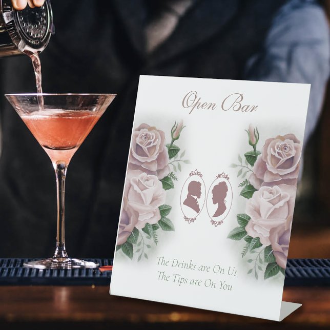 Regency Bridgerton Pink Roses Cameo Open Bar Sockelschild (Von Creator hochgeladen)