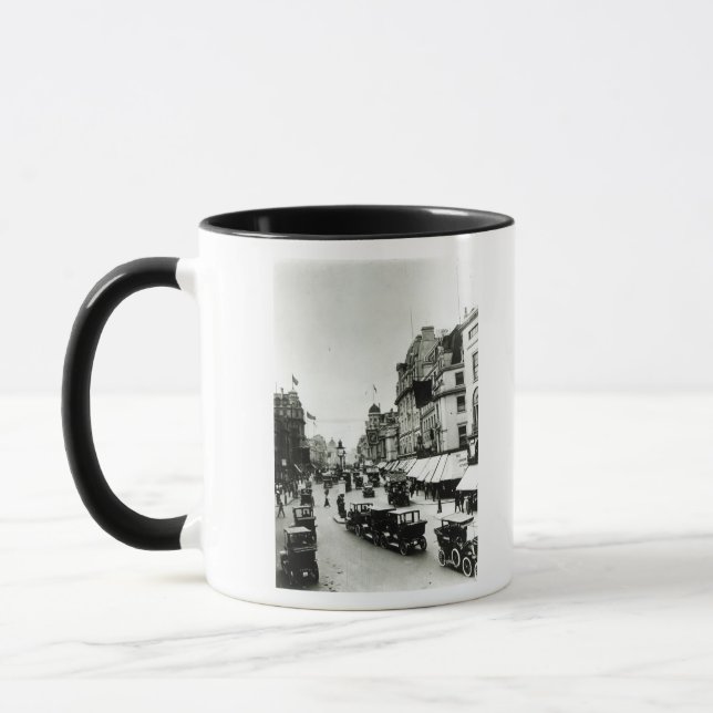 Regente Straße, 1910s Tasse (Links)