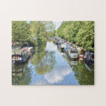 Regent's Canal Boats London Vereinigtes Königreich Puzzle<br><div class="desc">Puzzle zeigt ein originelles Foto von Booten auf dem Regent's Canal in London,  England. Viele weitere illustrierte und Foto-Puzzles sind auch in diesem Shop erhältlich. Wenn Sie das Puzzle,  das Sie suchen,  nicht sehen,  kontaktieren Sie bitte Rebecca um etwas für Sie zu haben!</div>