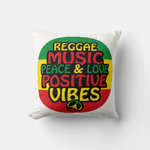 Reggae-Design mit positiven Zitaten und Reggae-Fla Kissen
