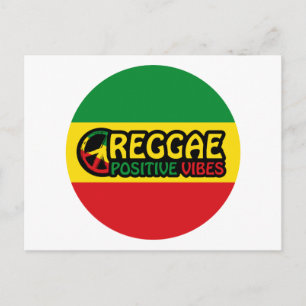Reggae Music mit positivem Gesang und Reggae-Flagg Postkarte