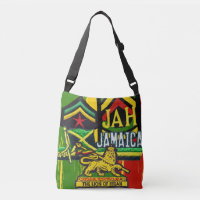 ReggaeSteppers Rasta Tasche kreuzen vorbei