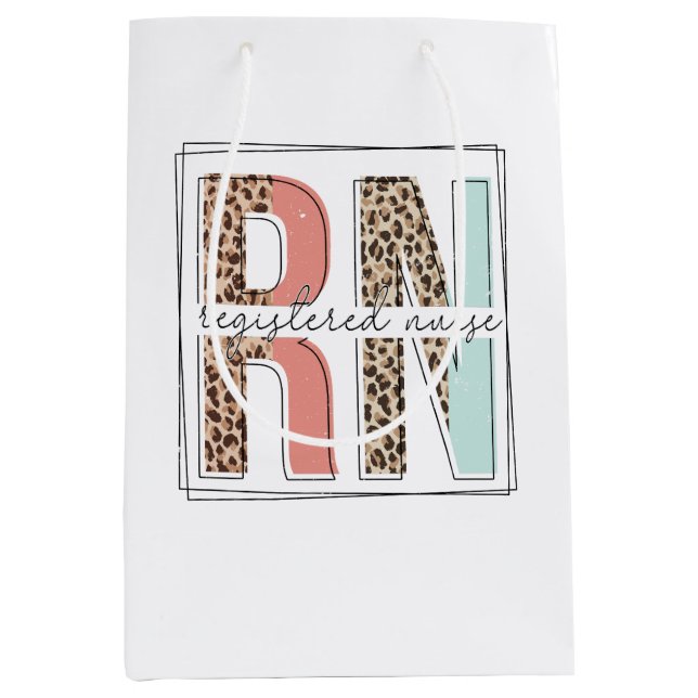 Registriert Nurse RN Boho Leopard Pink Mittlere Geschenktüte (Vorderseite)