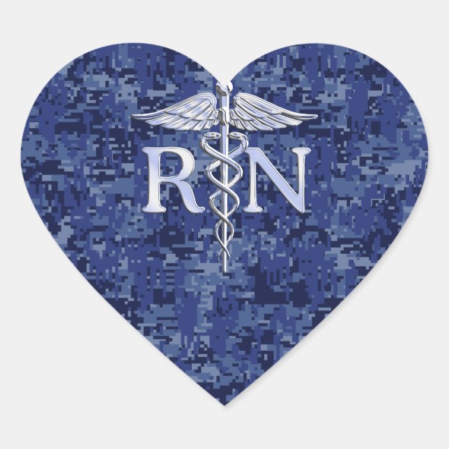 Registriert Nurse RN Caduceus auf Navy Blue Camouf Herz-Aufkleber (Vorderseite)
