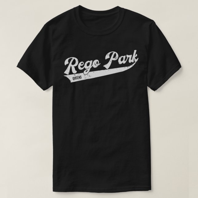 Rego Park Queens NYC Typographic Distressed Design T-Shirt (Design vorne)
