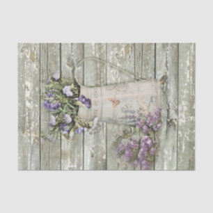 rehabilitierter Bauernhaus-Sommerlavendel der Seidenpapier