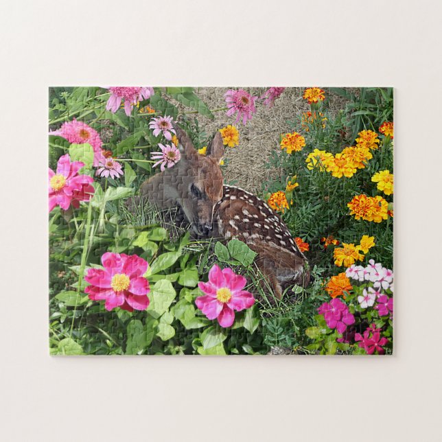RehBaby-Rast unter Blume im Wald Puzzle (Horizontal)