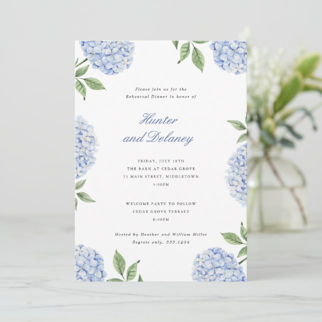 Rehearsal Dinner Classic Blue Hydrangea Flower Einladung (Stehend Vorderseite)