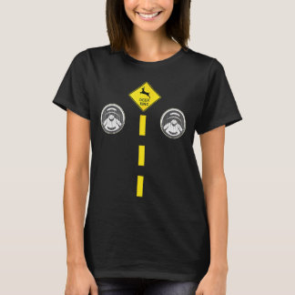 Rehleuchten Mit Straßenmarkierungen Paarkostüm T-Shirt