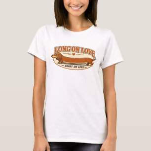 Reich an Liebe, Kurz an Beinen T-Shirt