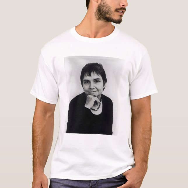 Reiche Adriennes Cecile, Siebzigerjahre T-Shirt (Vorderseite)