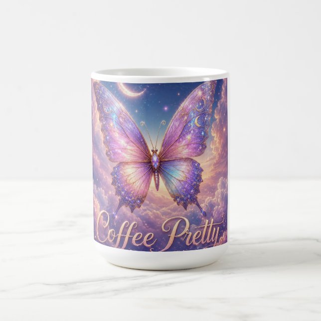 Reiche Farben eines Schmetterlings auf Kaffeetasse (Mittel)