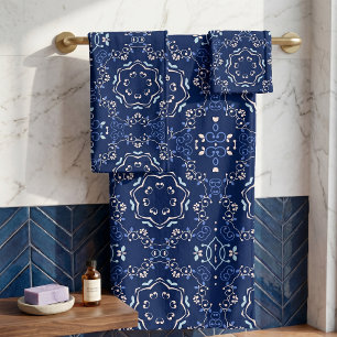 Reicher blauer weißer mediterraner Azulejo-Muster Badhandtuch Set