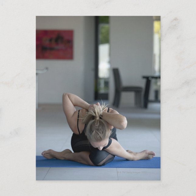 Reife Frau, die 3 Postkarte (Vorderseite)