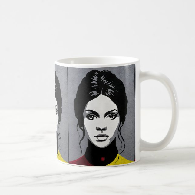 Reife Frau, in doppelter Farbe Kaffeetasse (Rechts)