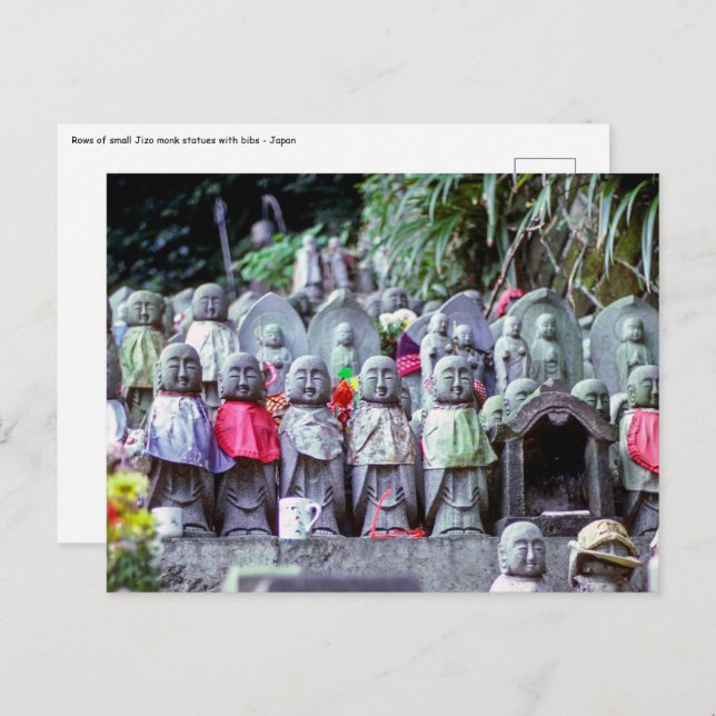 Reihen kleiner Jizo-Mönchsstatuen mit Bikes - Japa Postkarte (Vorne/Hinten)