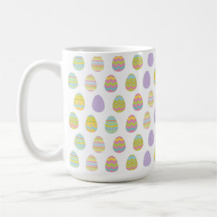 REIHEN VON BUNTE OSTEREIERN KAFFEETASSE