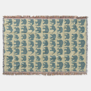 Reihen von Paisley-Elefanten auf der Beige-Throw-B Decke
