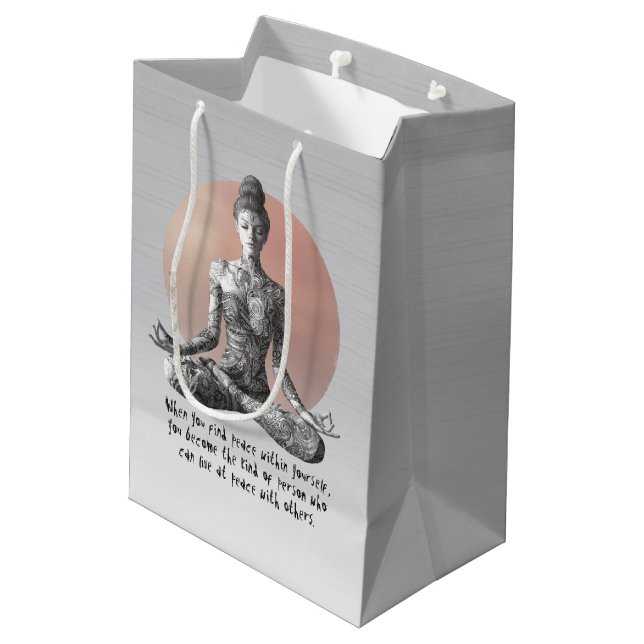 Reiki Master Lotus Pose Mittlere Geschenktüte (Rückseite Schrägansicht)