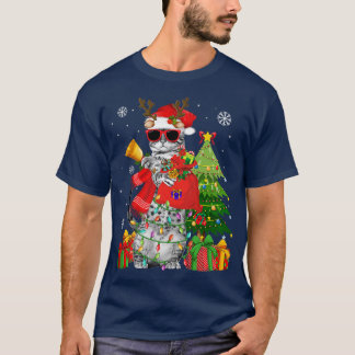 Reindeer Cat Christmas Lights Funny Cat Lover Gesc T-Shirt