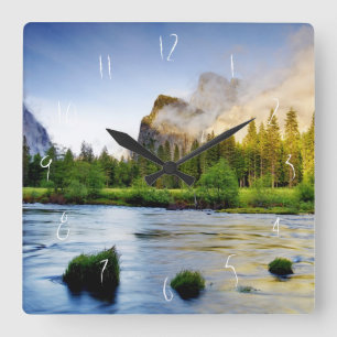 Reinigungs-Sturm Quadratische Wanduhr