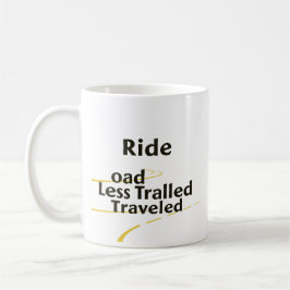 Reise auf der weniger befahrenen Straße Kaffeetasse