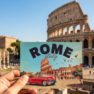 Reise im Vintage-Rot Cabrio zum Kolosseum in Rom Postkarte