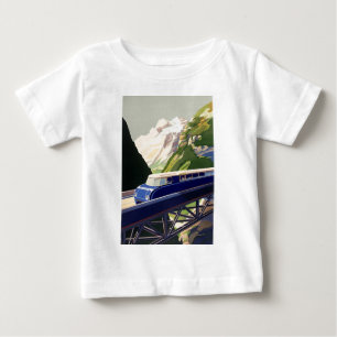 Reise mit der Bahn durch das alte Europa Baby T-shirt