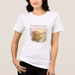 Reiseabenteuer-Zitat 'Pack Light Wander Bright' Tri-Blend Shirt