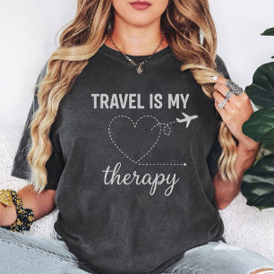 Reisen ist meine Therapie Flugzeug Herz Fernweh T-Shirt