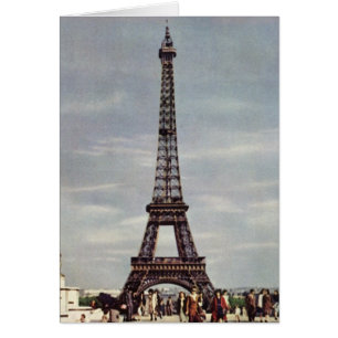 Reisende Vintage-Touristen am Eiffelturm in Paris
