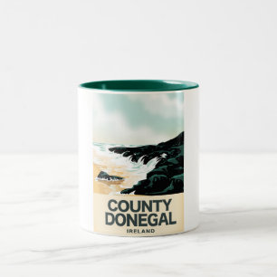 Reiseplakat für die Küste des County Donegal Zweifarbige Tasse