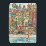 Reiseziele | Strand und Gebäude in Aquarellfarben iPad Mini Hülle<br><div class="desc">Eine wunderschöne Aquarell- und Farbgestaltung, erstellt von der brillanten Melissa Wang, die Ihnen von der World Art Group zur Verfügung gestellt wurde. Im Vordergrund dieses Stückes sehen wir ein kleines Segelboot direkt vor der Küste einen kleinen Strand, bevölkert von einer Reihe von Gegenständen, Menschen und Palmen. Diese Szene könnte in...</div>
