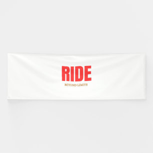 Reite über Grenzen hinaus – Motivierende Biker-Typ Banner