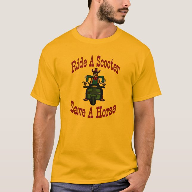 Reiten eines Scooters retten einen Pferde Cowboy T-Shirt (Vorderseite)