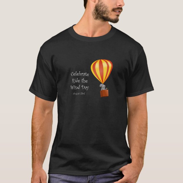 Reiten Sie den Wind-Dunkelheits-T - Shirt (Vorderseite)