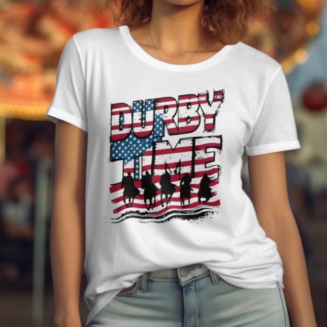 Reitpatrouillen vor amerikanischer Flagge T-Shirt (Von Creator hochgeladen)