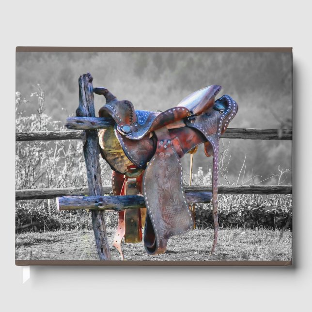 Reitsattel auf dem Corral Fence Western Gästebuch (Vorderseite)