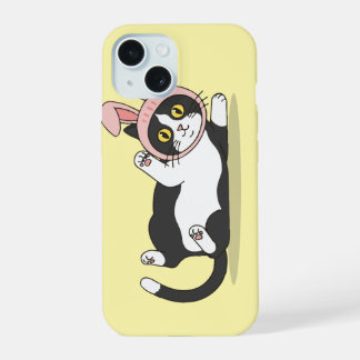 Reizende Tuxedo-Katze in rosa Hasenmütze iPhone 15 Hülle