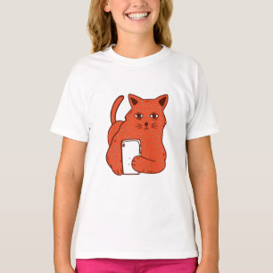 Reizvolle Fantasy-Katze mit einem Mobiltelefon T-Shirt