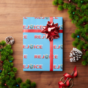 REJOICE roter Text mit Schnee und Erde Geschenkpapier