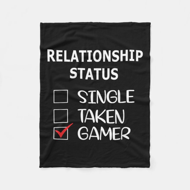 Relationship Status Single Taken Gamer  Fleecedecke (Vorderseite)