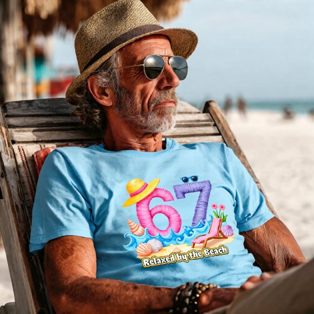Relaxed by the Beach Retirement 67 T-Shirt (Von Creator hochgeladen)
