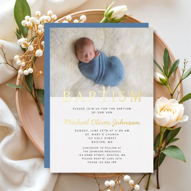 Religiöse Cross Foto Boy Blue Baptism Gold Folieneinladung (Religious Cross Photo Boy Blue Baptism Gold Foil Invitation)