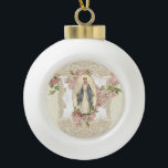Religiöse, gesegnete Jungfrau Maria Vintage Rose Keramik Kugel-Ornament<br><div class="desc">Das ist ein schönes,  maßgeschneidertes Bild der gesegneten Jungfrau Mary,  Our Lady of Grace mit Spitzen und rosa Vintagen Blume.</div>