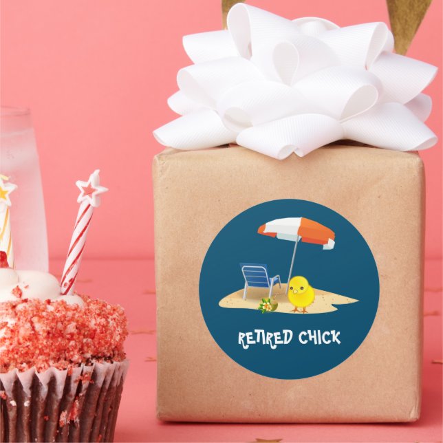 Remüde Chick - Beachszene Runder Aufkleber (Party)