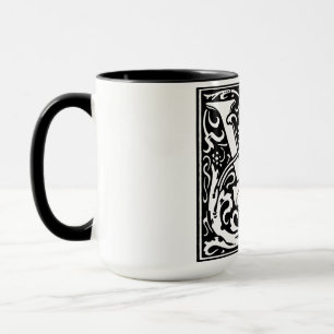 Renaissance-Stil Alphabet Buchstabe V Auf Tasse