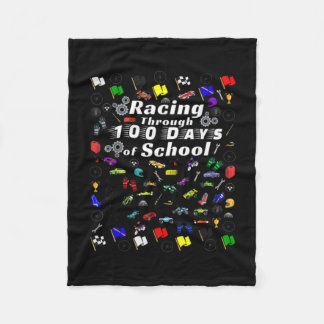 Rennen durch 100 Tage der Schule Race Car Thema Fleecedecke